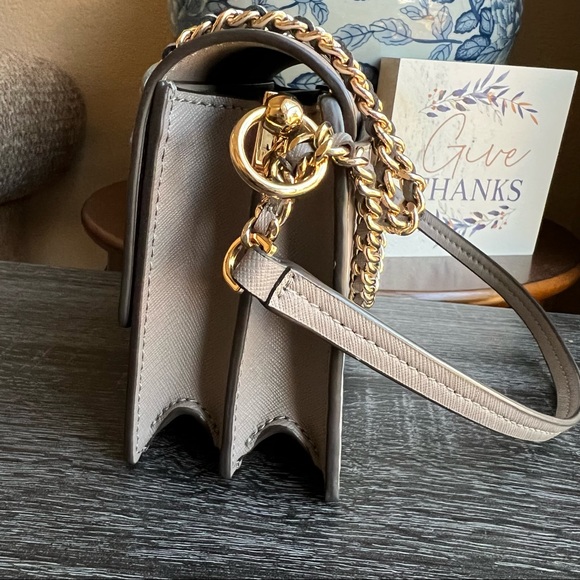 NWOT! Tory Burch Robinson Mini Convertible Crossbody/Shoulderbag in Gray Heron - Picture 10 of 16